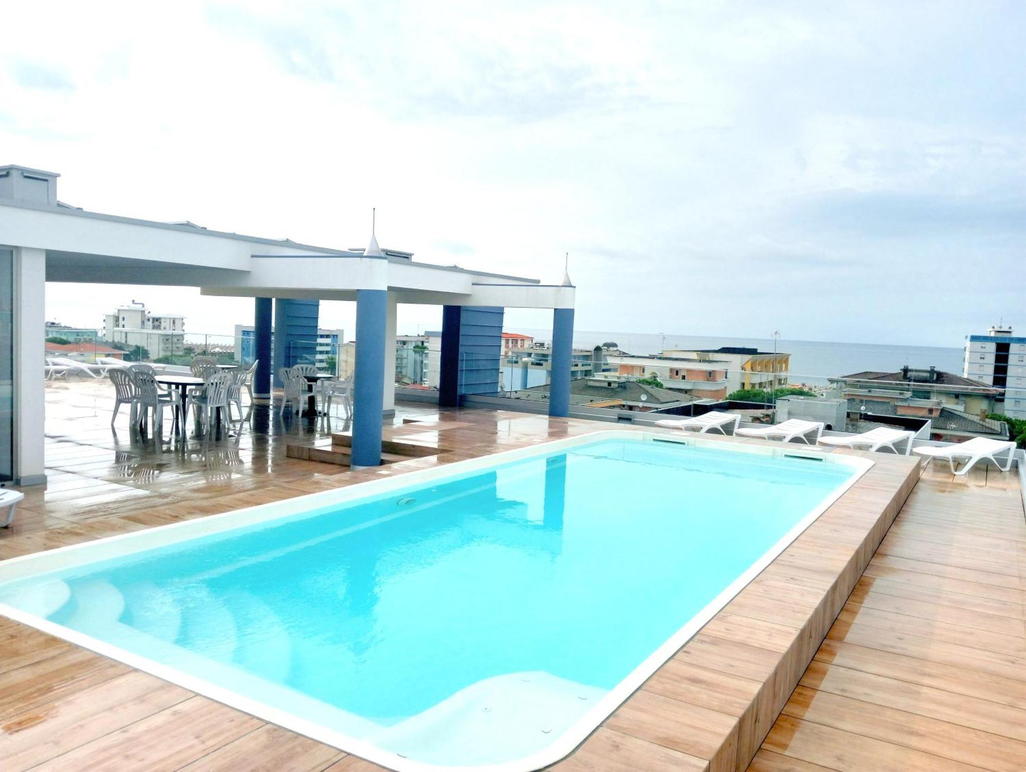 Apartament Meris *